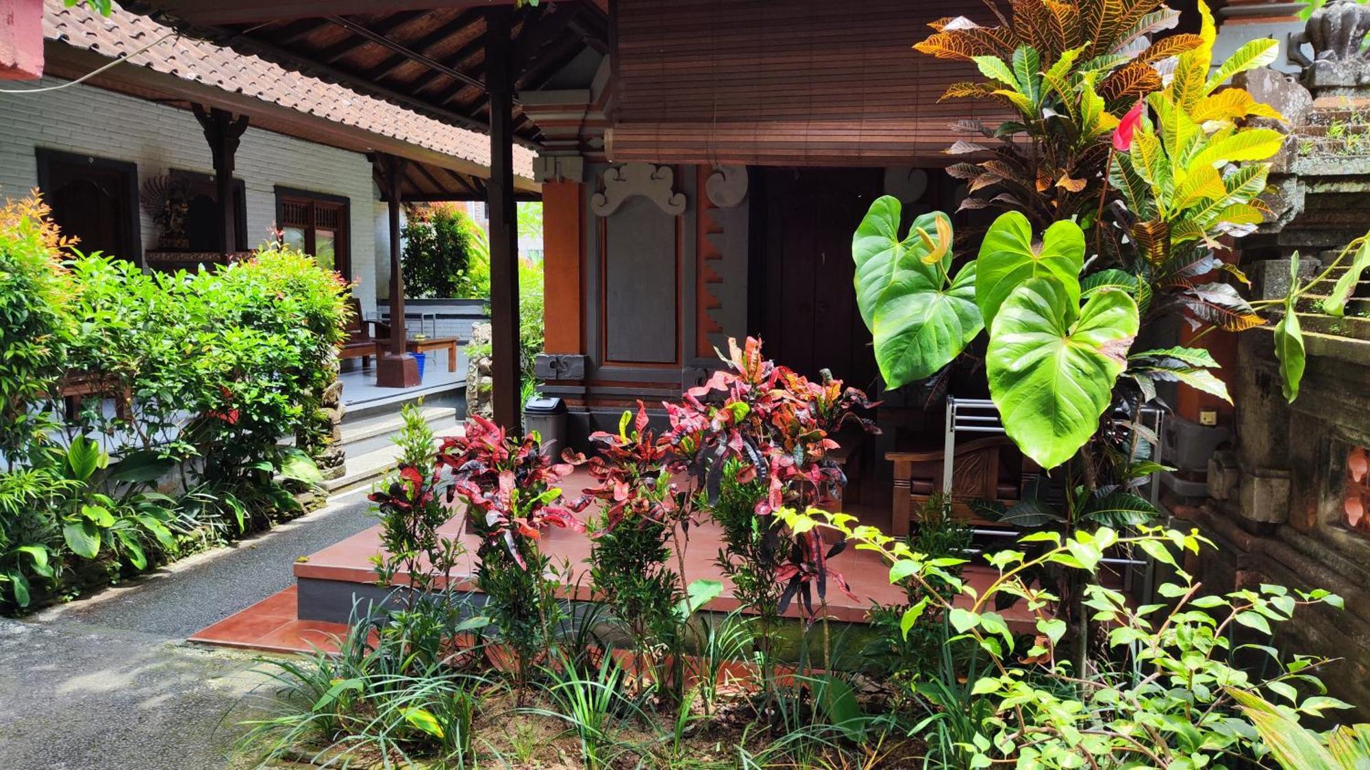 Swan Inn Ubud  Luaran gambar