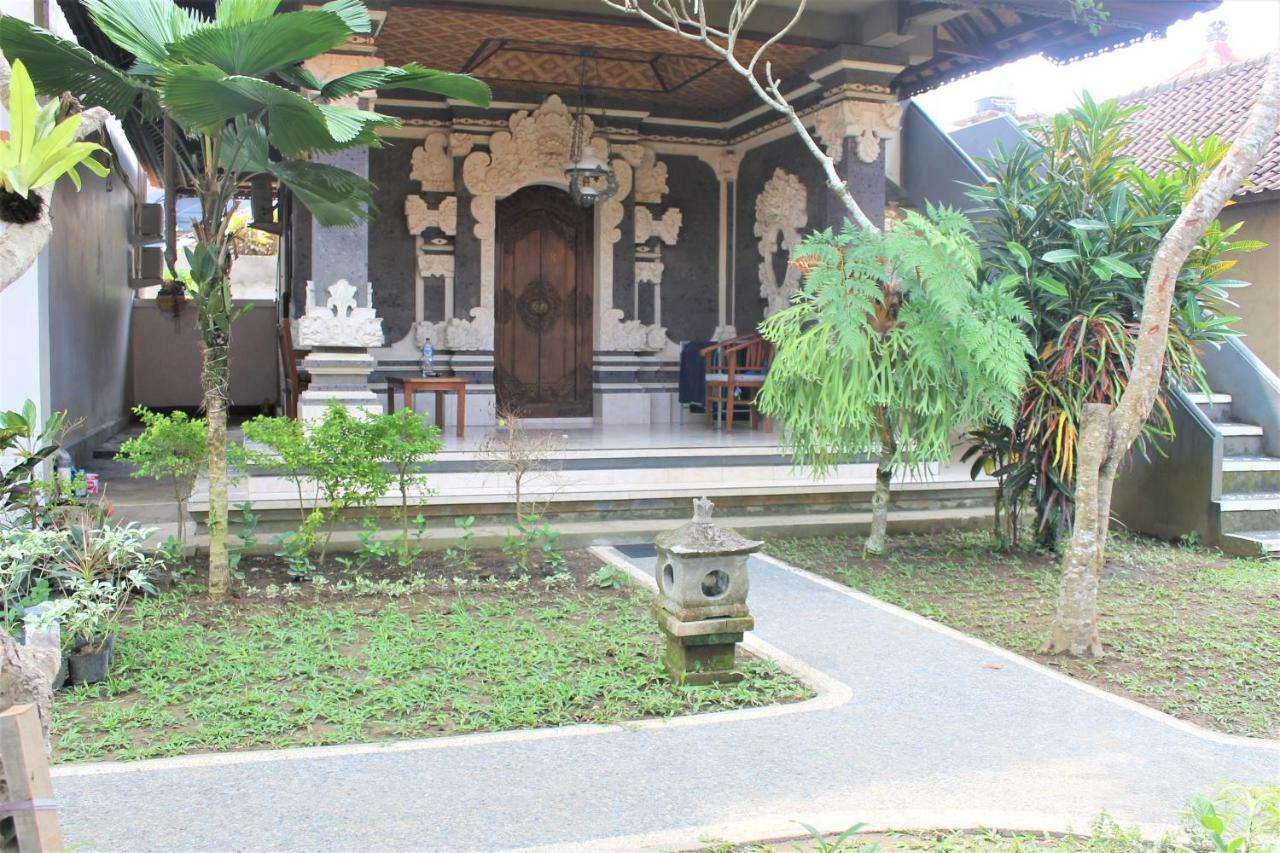 Swan Inn Ubud  Luaran gambar
