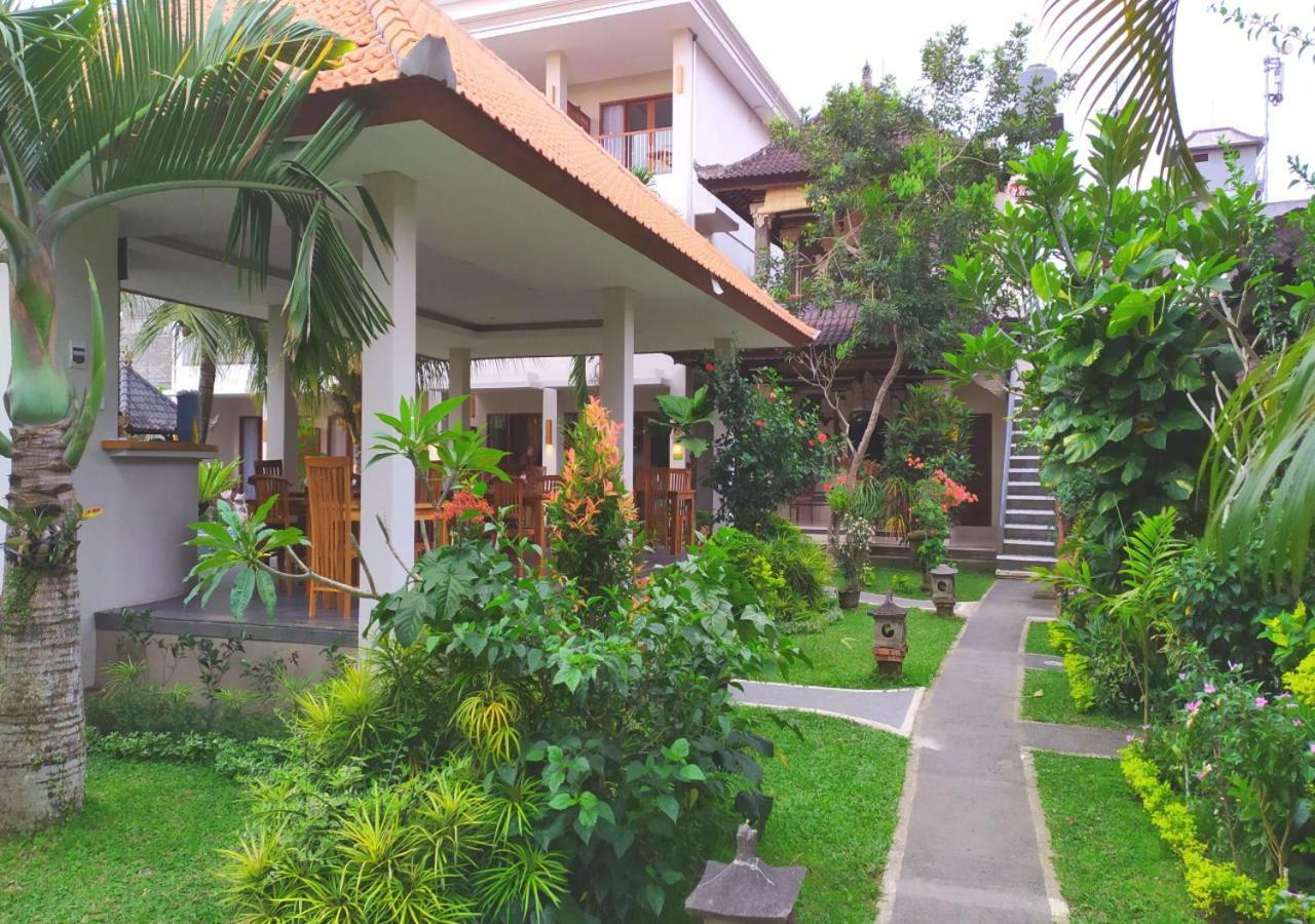 Swan Inn Ubud  Luaran gambar