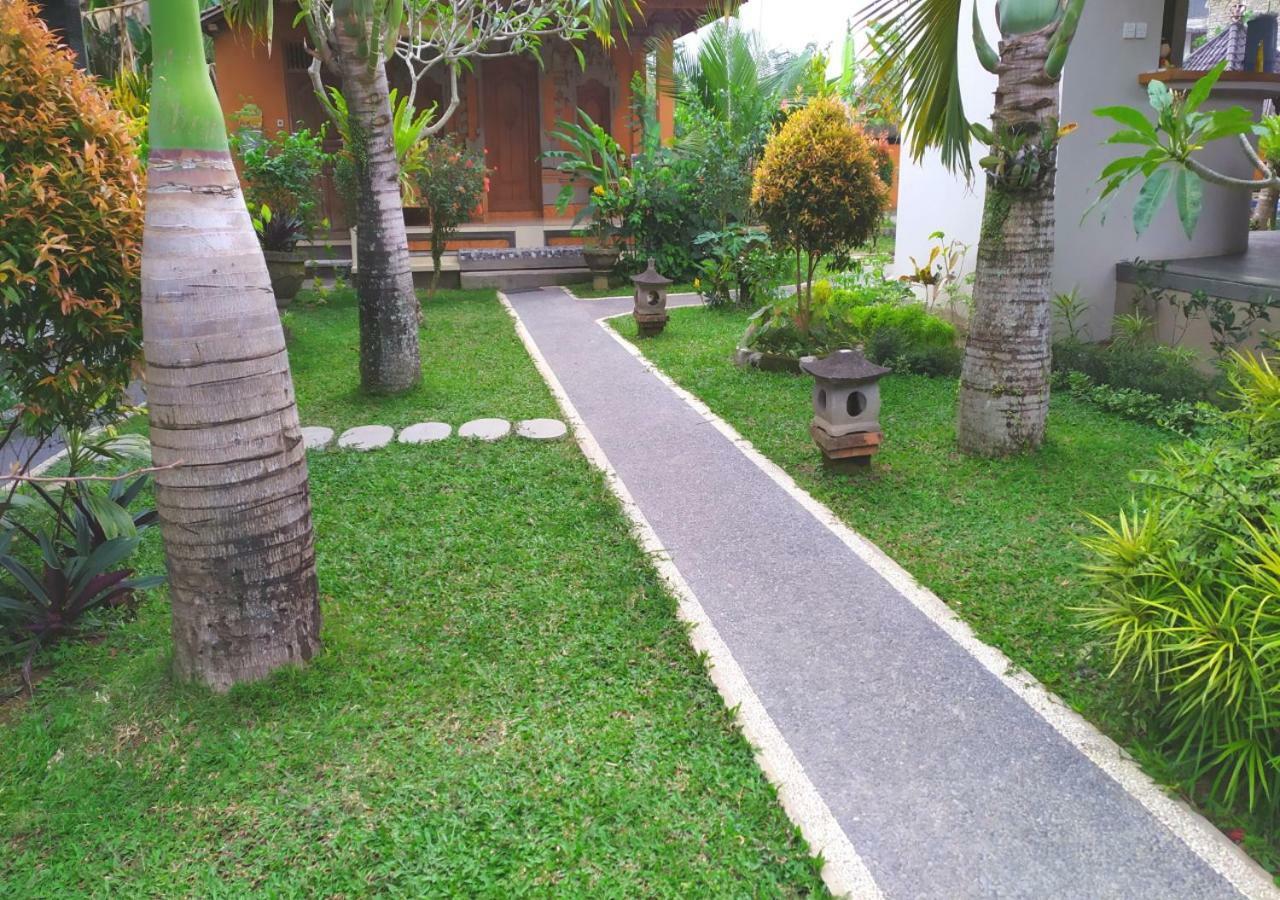 Swan Inn Ubud  Luaran gambar