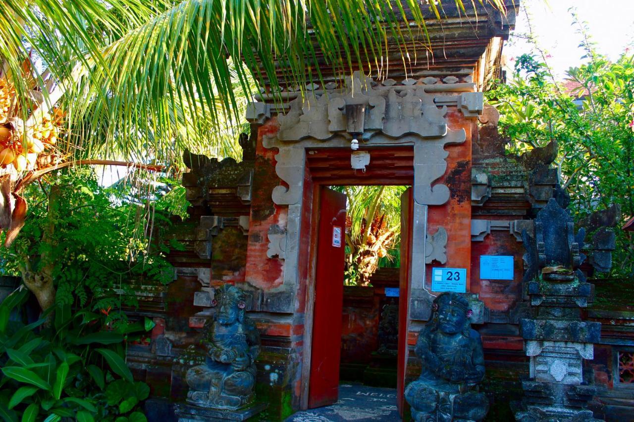 Swan Inn Ubud  Luaran gambar